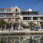 Marina Lejlighedshotel 4*