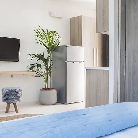 Ξενοδοχείο με διαμερίσματα Marina