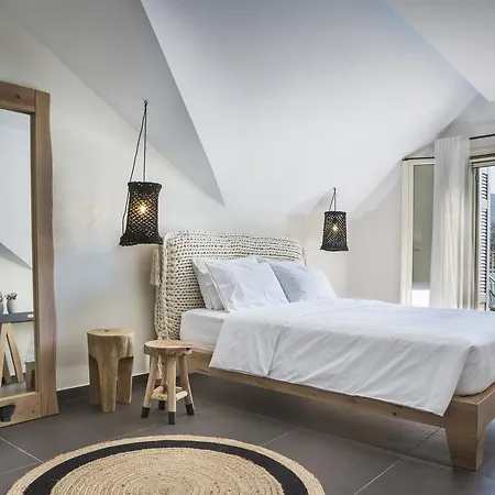 Marina Aparthotel 3*