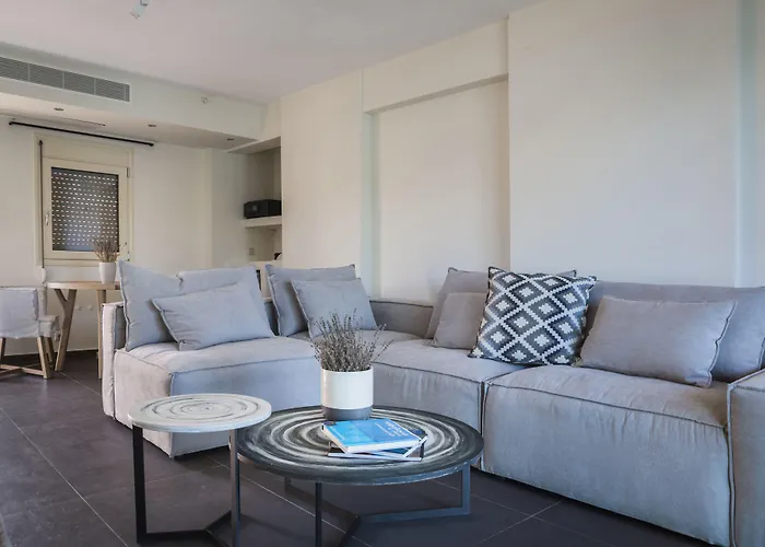 Aparthotel Marina 4*